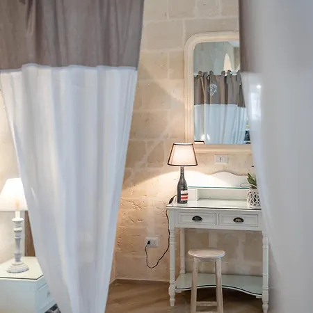 Sassi,piazza Vittorio Veneto Elegante Loft 5* * マテーラ