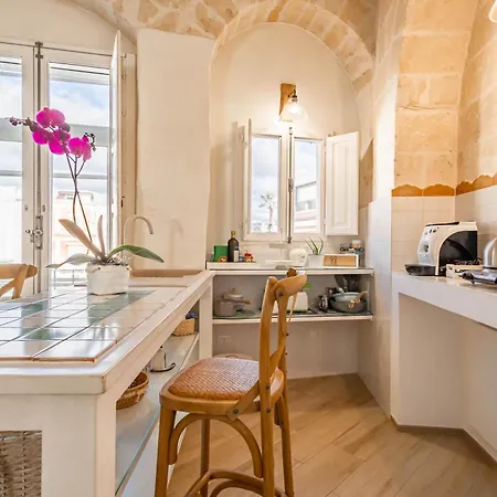 Sassi,piazza Vittorio Veneto Elegante Loft 5* アパート *